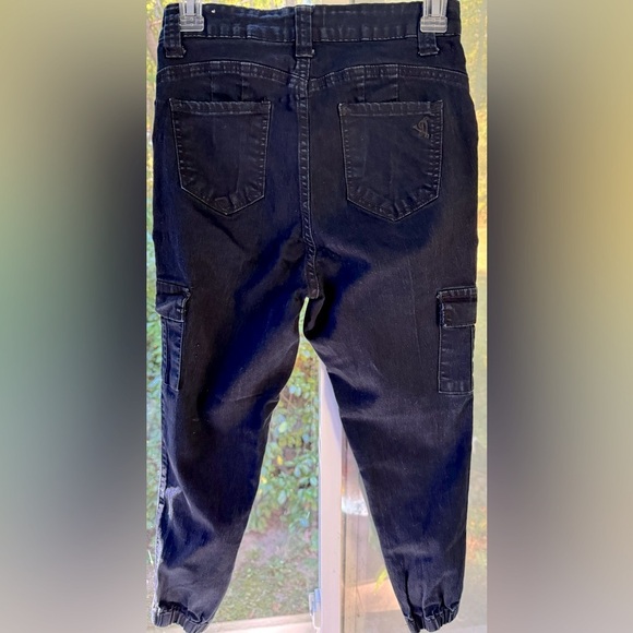 V.I.P. Unisex Dark Blue Cargo Jeans with utility pockets size 7-8. Front snap - Picture 7 of 9